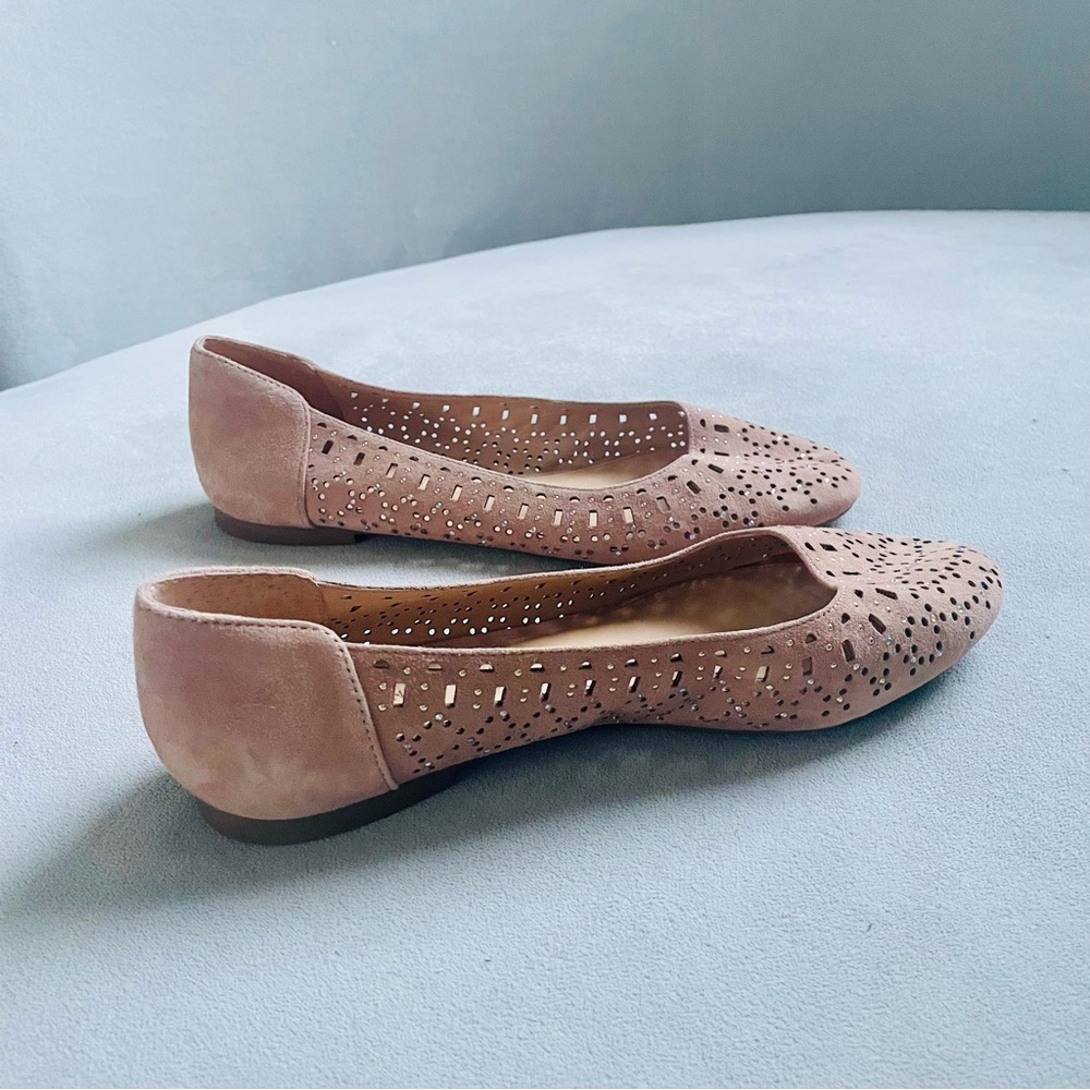 Antonio Melani Tan Suede perforated rhinestone embellished Ballet Flats Size 6.5